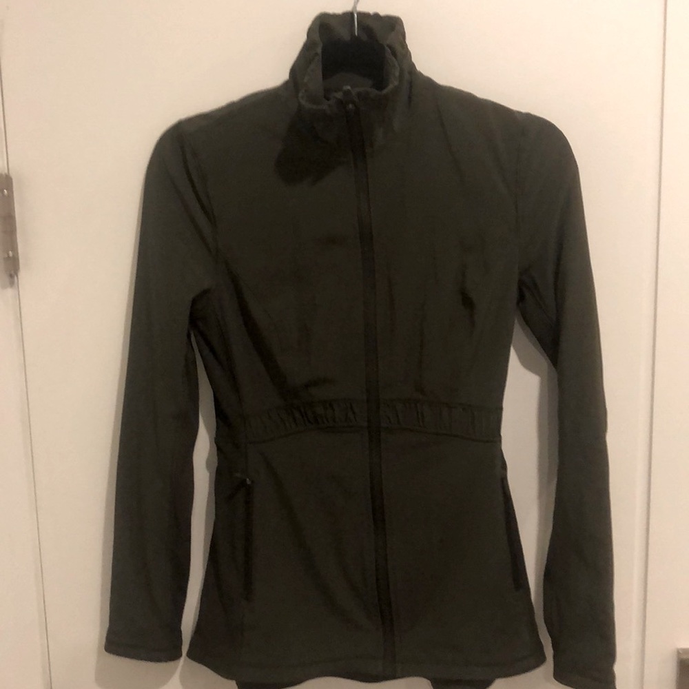 NWOT Lululemon Khaki green light weight jacket
